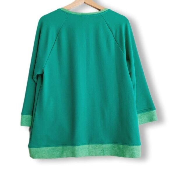 CHICO'S Weekends Color Twist Pocket Popover Soft Top Green Sz 1 | M - Picture 6 of 10